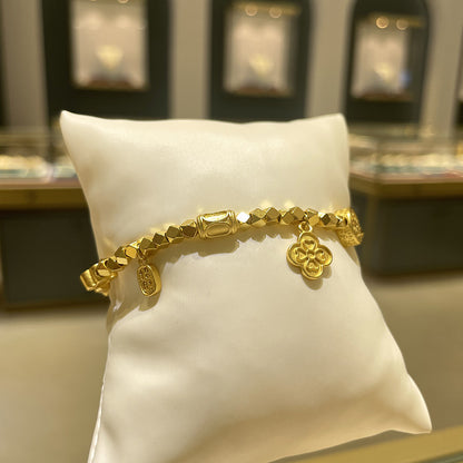Classic Piece with Timeless Appeal
