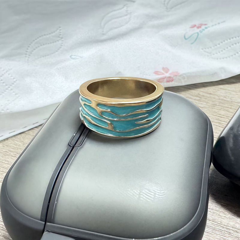 Charming Ring for Any Occasion