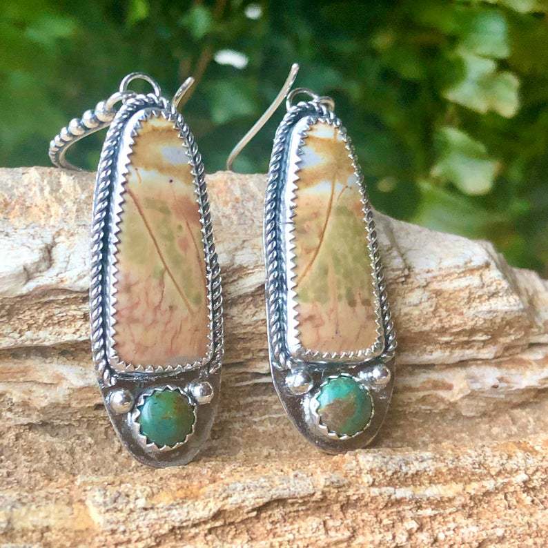 Classic Silver Earring with Timeless Appeal