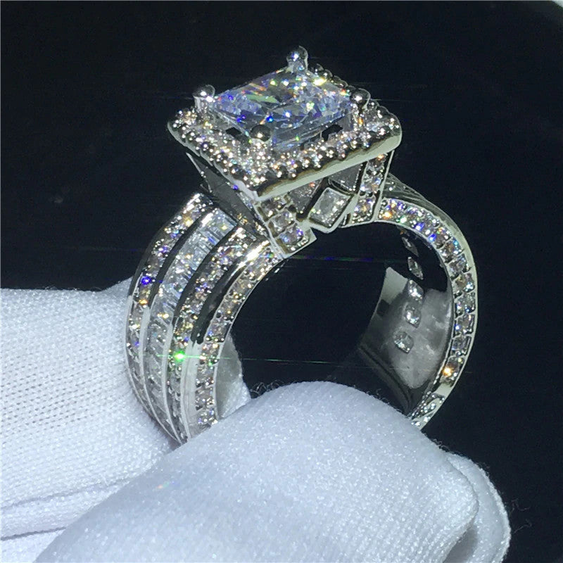 Elegant Silver Ring for Every Occasion