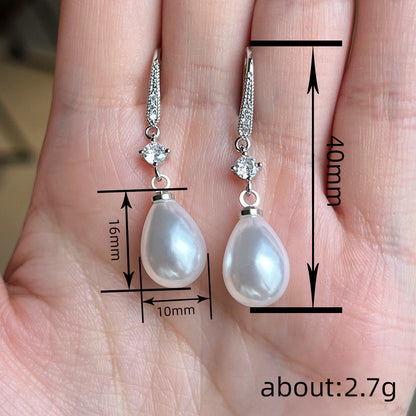 Romantic Pearl Earring for Special Moments