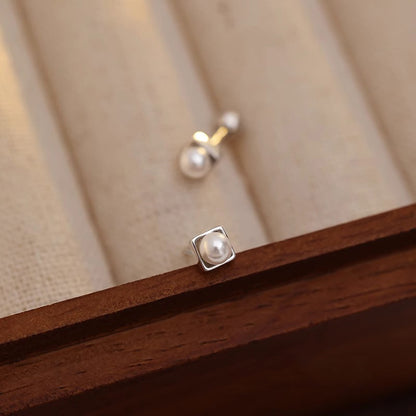 Classic Pearl Earring with Timeless Appeal