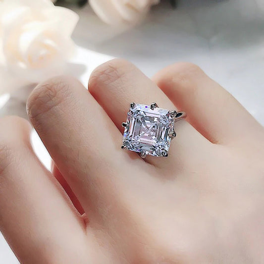 Elegant Ring for Every Occasion