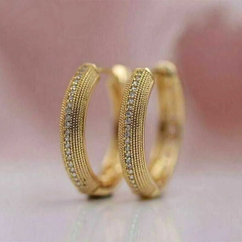 Romantic Earring for Special Moments