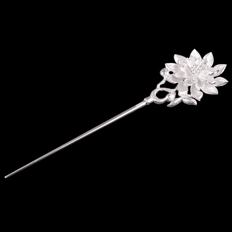 Stunning Silver Piece for Daily Wear
