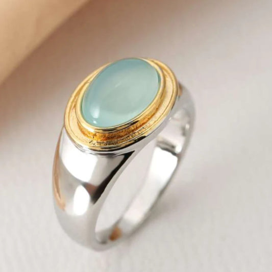 Romantic Gold Ring for Special Moments