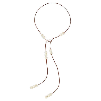 Classic Pearl Necklace with Timeless Appeal