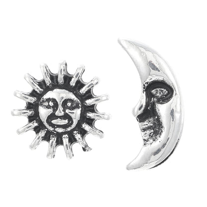 Charming Silver Earring for Any Occasion