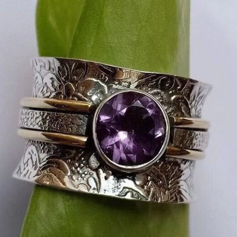 Stunning Gold Ring for Daily Wear