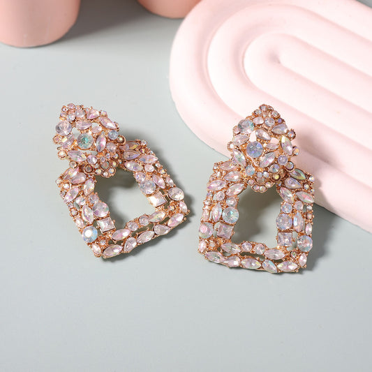 Charming Piece for Any Occasion