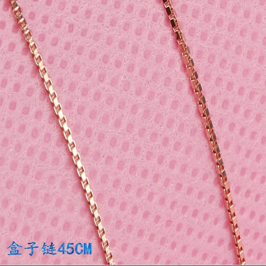 Charming Gold Necklace for Any Occasion