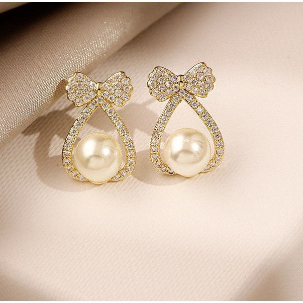 Delicate Artisan Pearl Earring