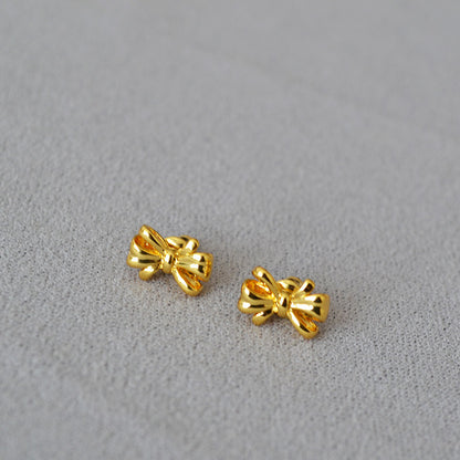 Delicate Artisan Gold Earring
