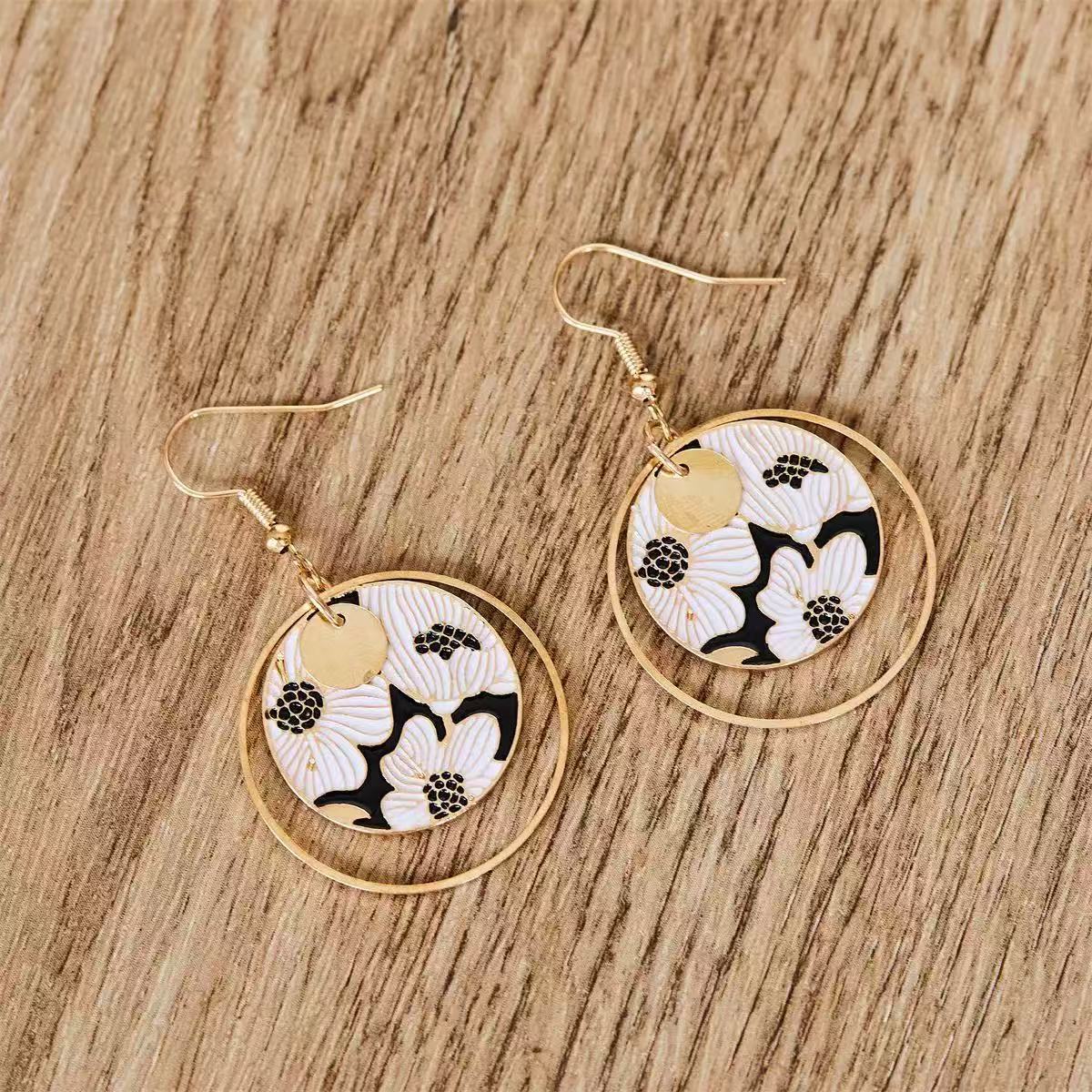 Beautiful Earring with Unique Style