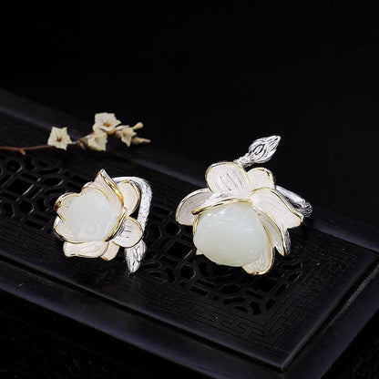 Romantic Gold Ring for Special Moments