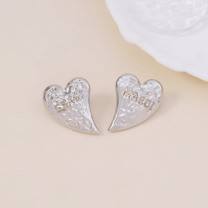 Elegant Piece for Every Occasion