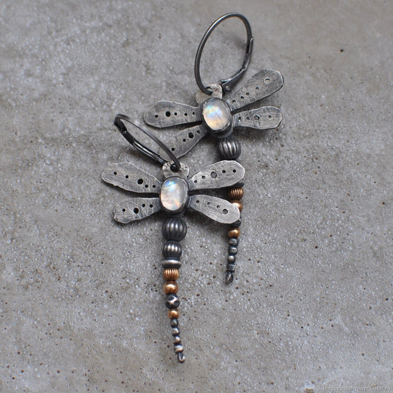 Charming Earring for Any Occasion