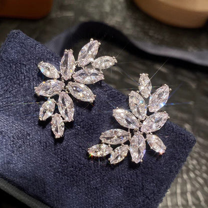 Charming Piece for Any Occasion