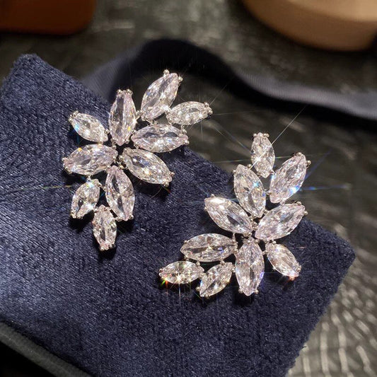 Charming Piece for Any Occasion