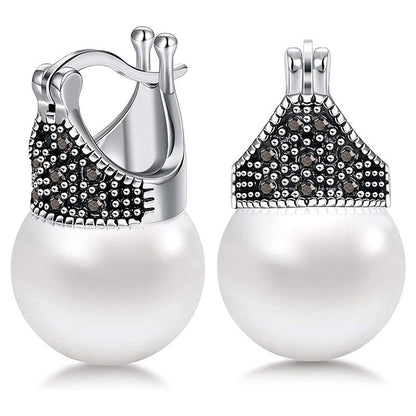 Classic Pearl Set with Timeless Appeal