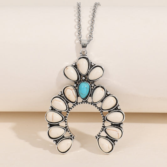 Classic Necklace with Timeless Appeal