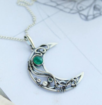 Classic Necklace with Timeless Appeal