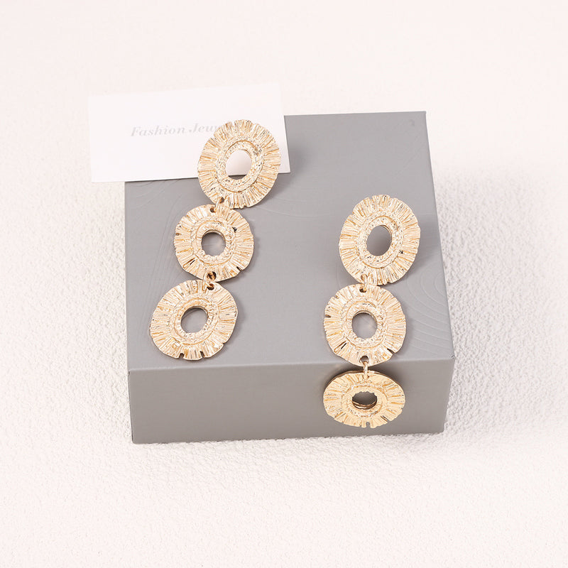 Elegant Earring for Every Occasion