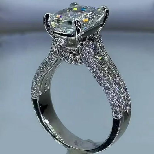 Elegant Ring for Every Occasion
