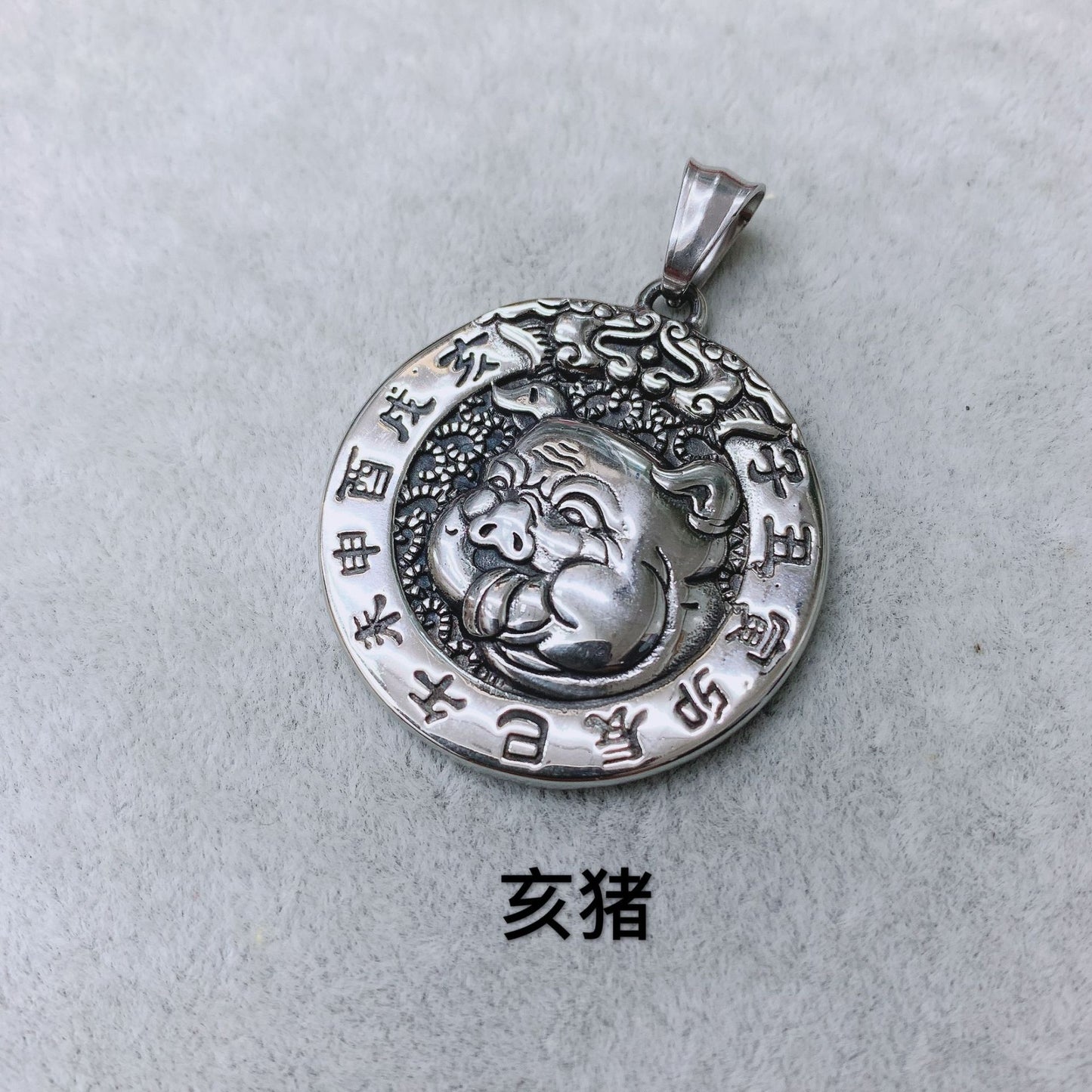 Stunning Necklace for Daily Wear