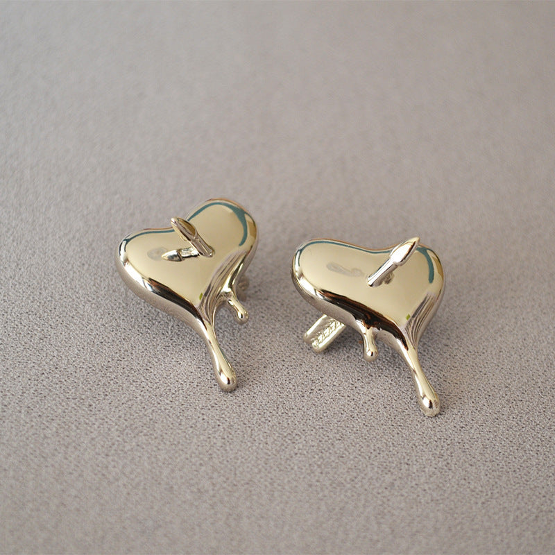 Vintage Handmade Gold Earring