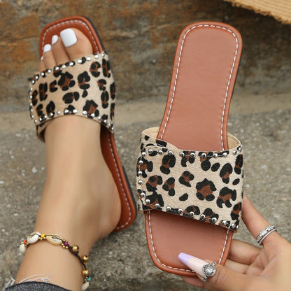 Chic Orthopedic Shoes with Unique Design