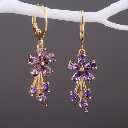 Charming Earring for Any Occasion