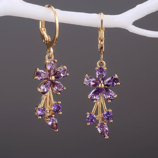Charming Earring for Any Occasion