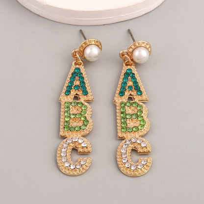 Charming Earring for Any Occasion