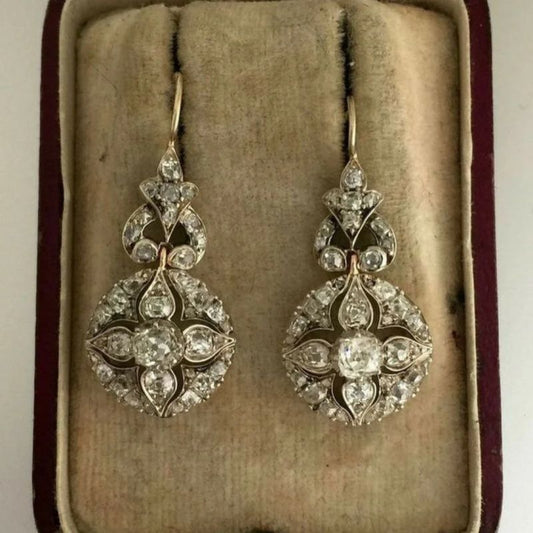 Charming Earring for Any Occasion