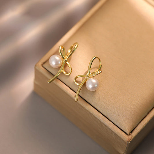 Delicate Artisan Pearl Earring