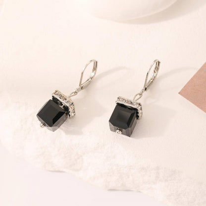 Charming Pearl Earring for Any Occasion