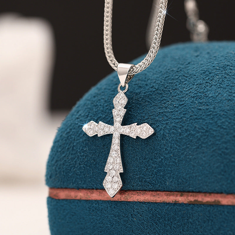 Charming Piece for Any Occasion