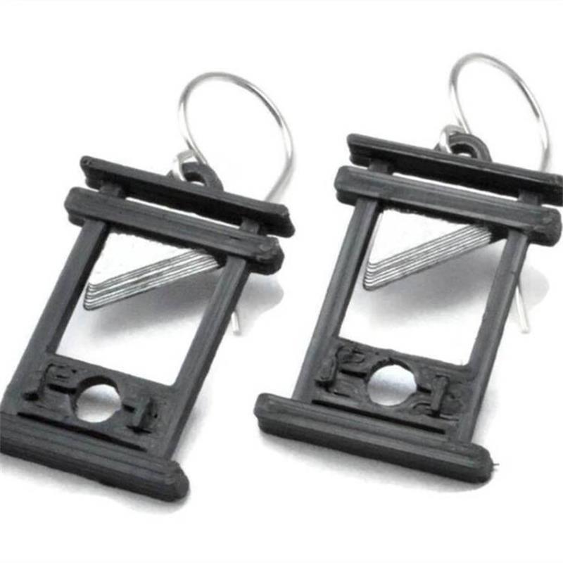 Charming Earring for Any Occasion