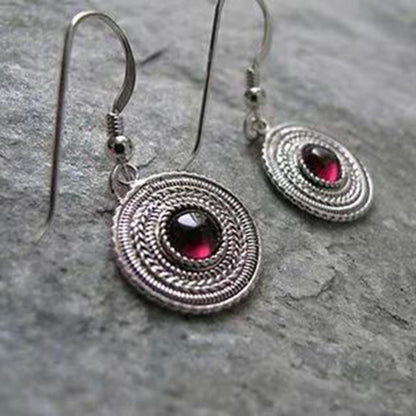 Romantic Silver Earring for Special Moments
