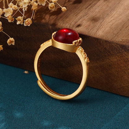 Charming Gold Ring for Any Occasion