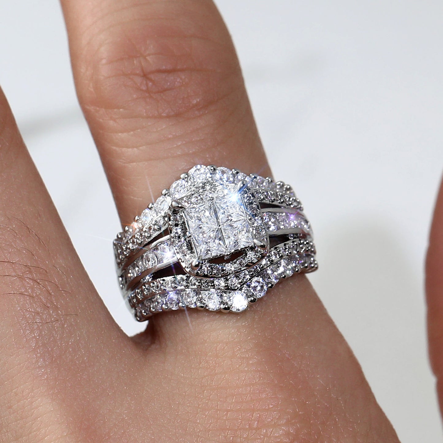 Beautiful Piece with Unique Style