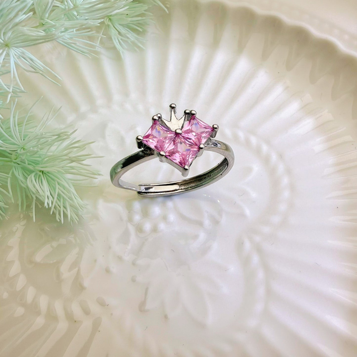 Classic Ring with Timeless Appeal