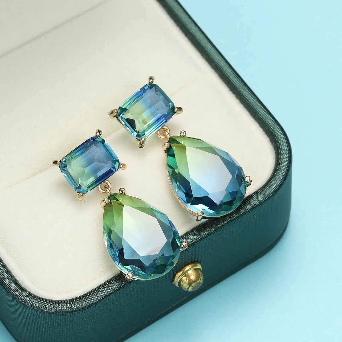 Vintage Handmade Earring