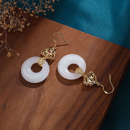 Classic Earring with Timeless Appeal