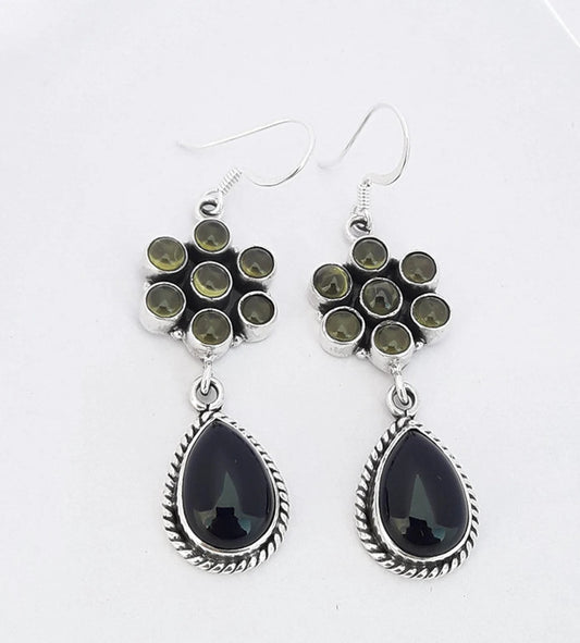 Vintage Handmade Earring