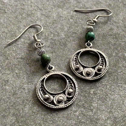 Charming Piece for Any Occasion