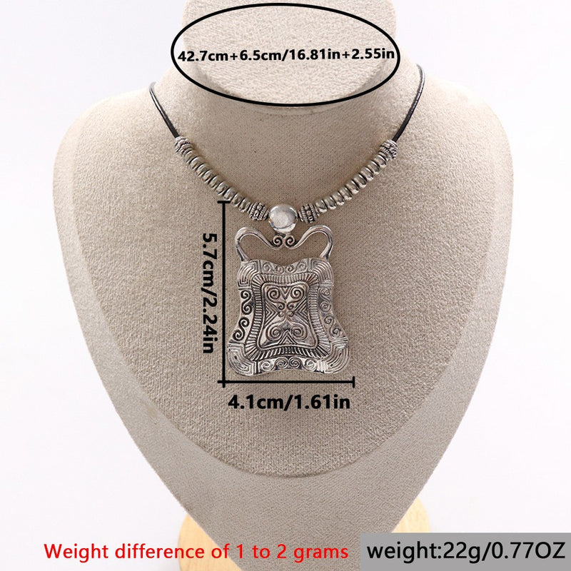 Classic Necklace with Timeless Appeal