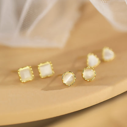 Stunning Earring for Daily Wear