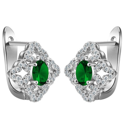 Charming Earring for Any Occasion